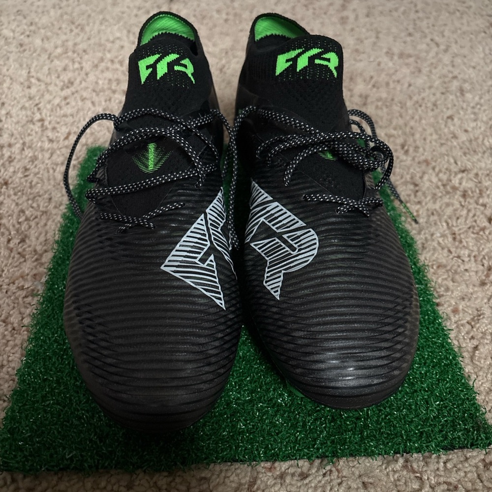 Puma Future 8 FG/AG Ultimate FUZIONFIT Upper Knit.